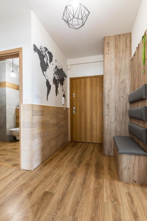 66 Apartment *